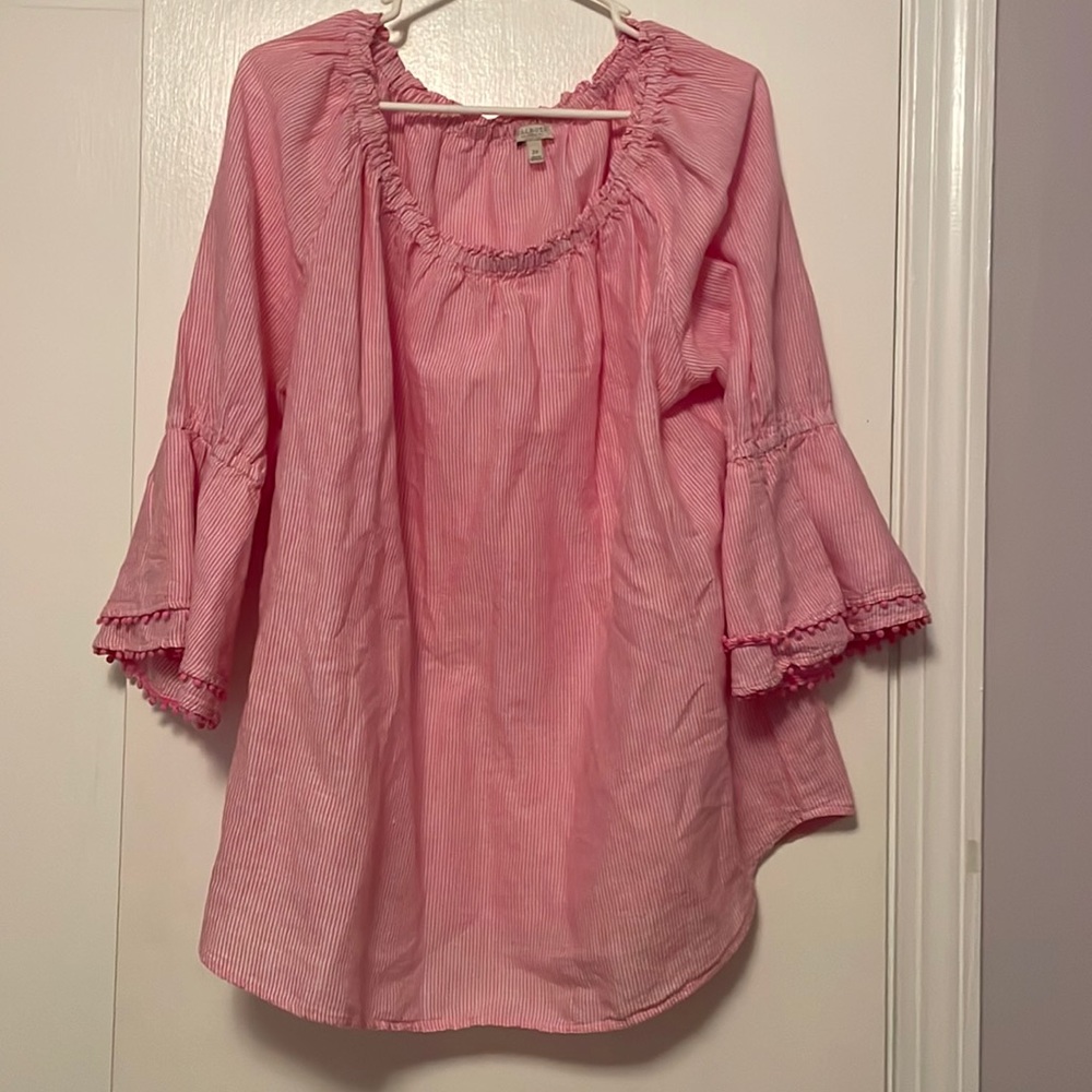 Pink and white flowy top